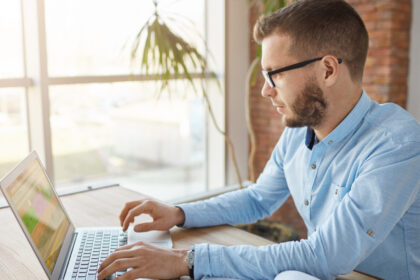 Landing pages sans code : comment les marketeurs reprennent la main sur leur conversion ?